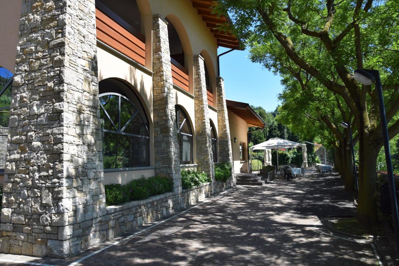 Al-Colle Bed & Breakfast Sotto il Monte Ngoại thất bức ảnh