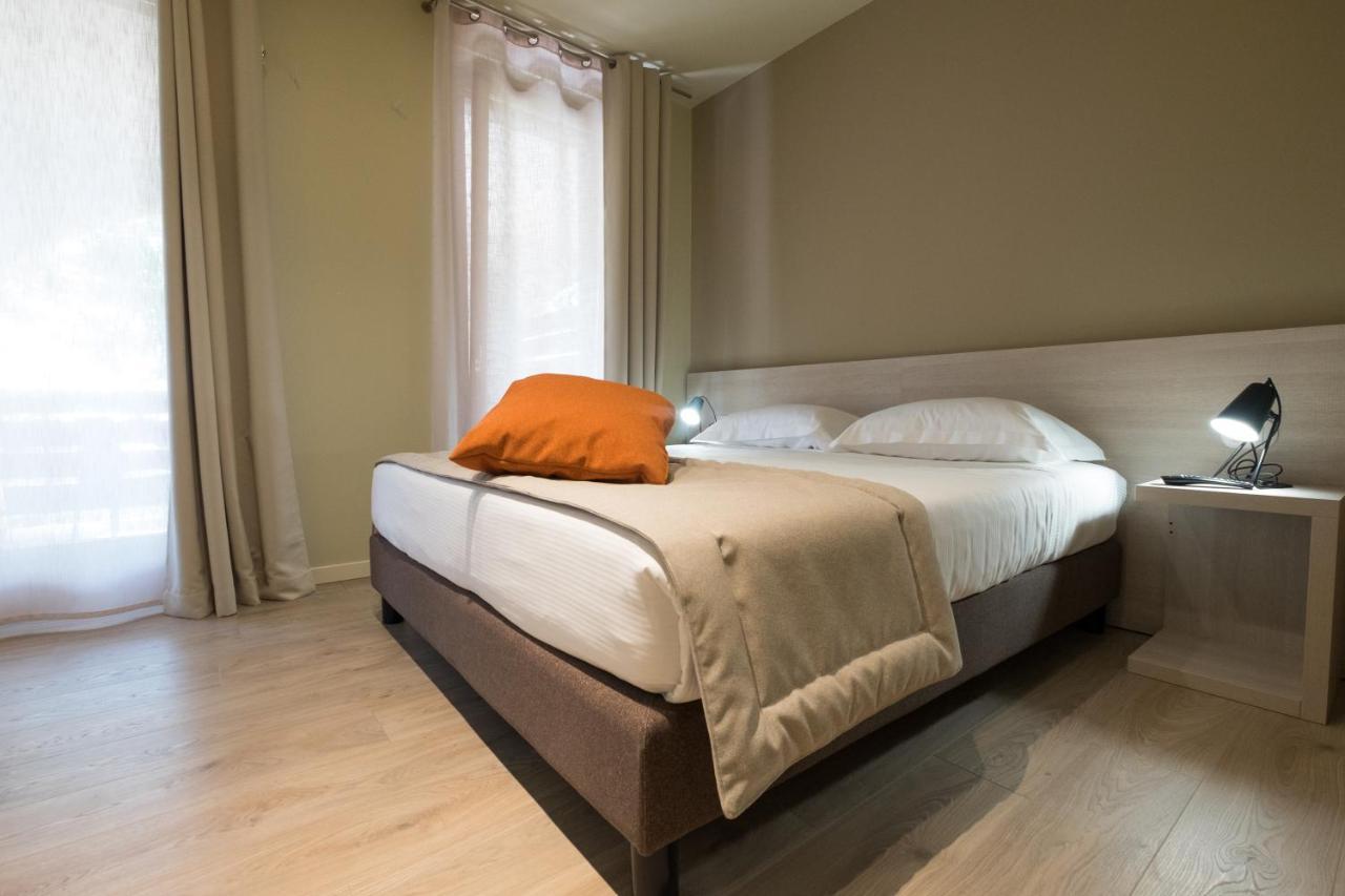 Al-Colle Bed & Breakfast Sotto il Monte Ngoại thất bức ảnh
