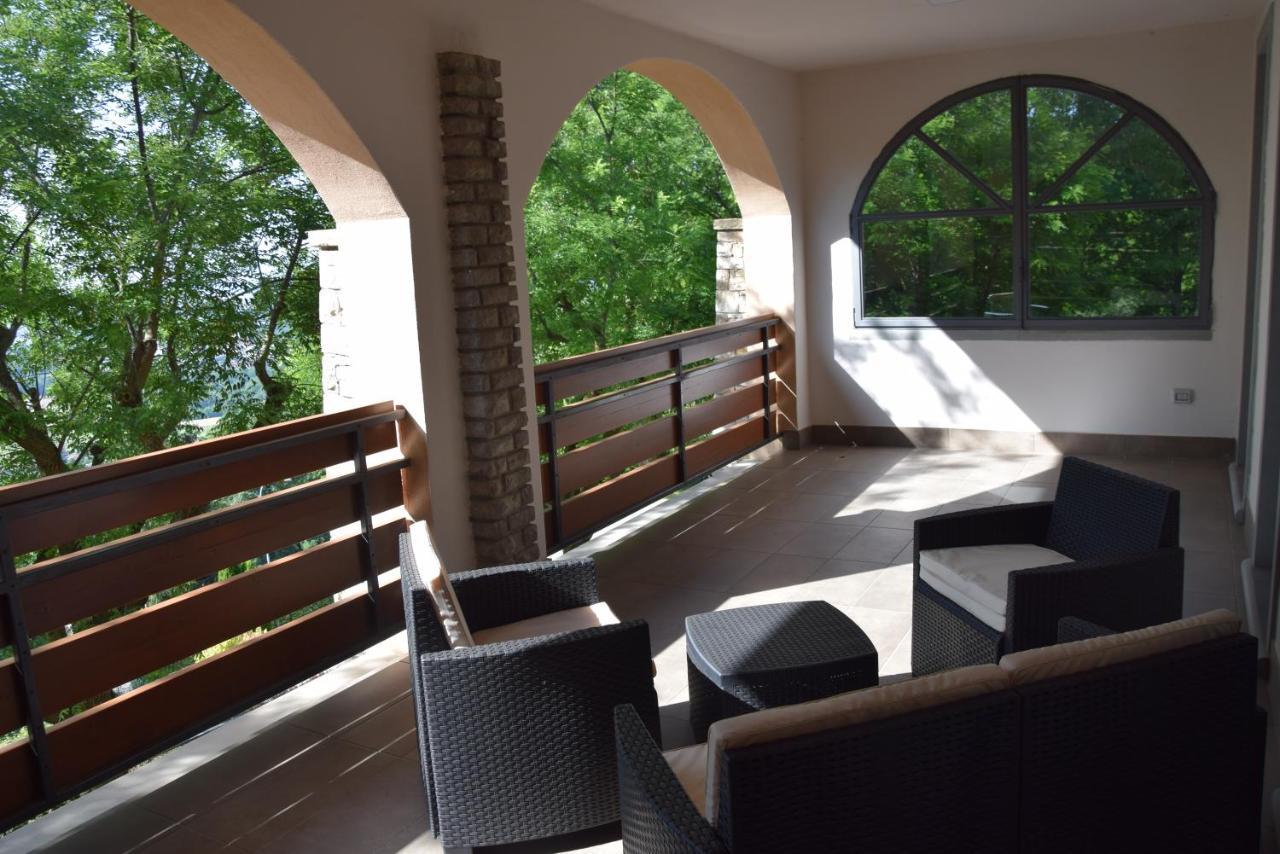 Al-Colle Bed & Breakfast Sotto il Monte Ngoại thất bức ảnh