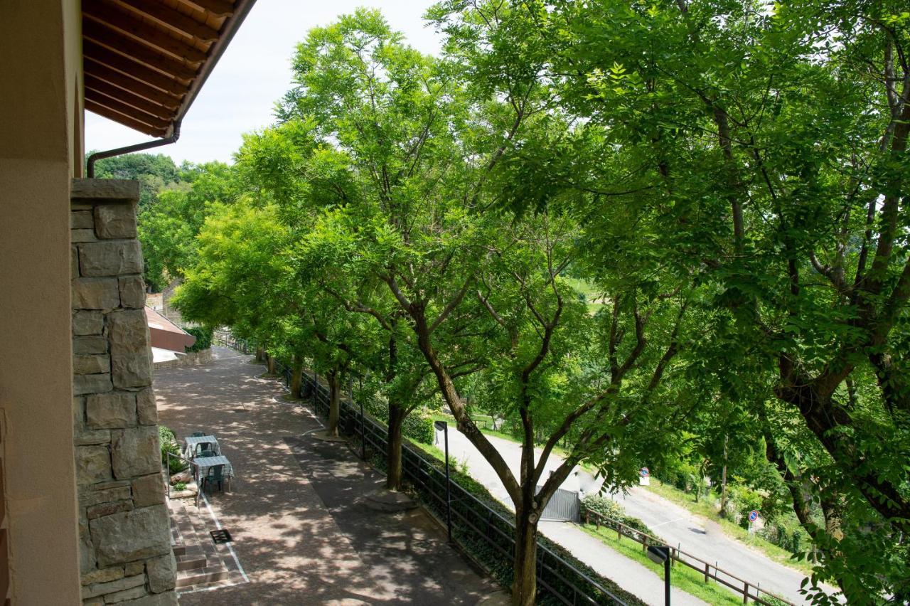 Al-Colle Bed & Breakfast Sotto il Monte Ngoại thất bức ảnh