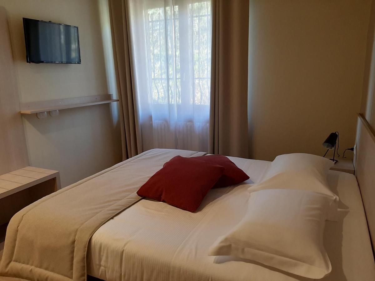 Al-Colle Bed & Breakfast Sotto il Monte Ngoại thất bức ảnh