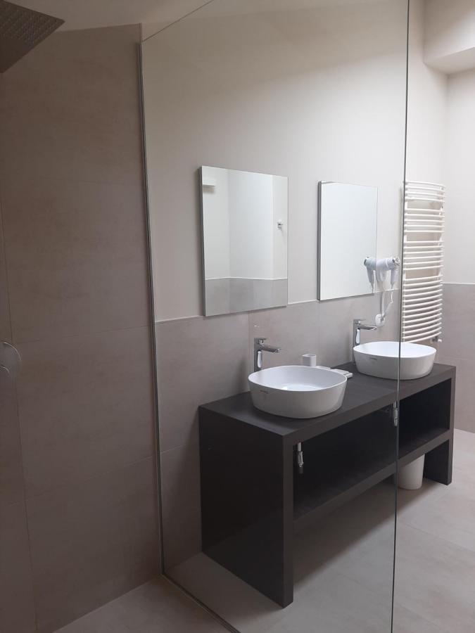 Al-Colle Bed & Breakfast Sotto il Monte Ngoại thất bức ảnh